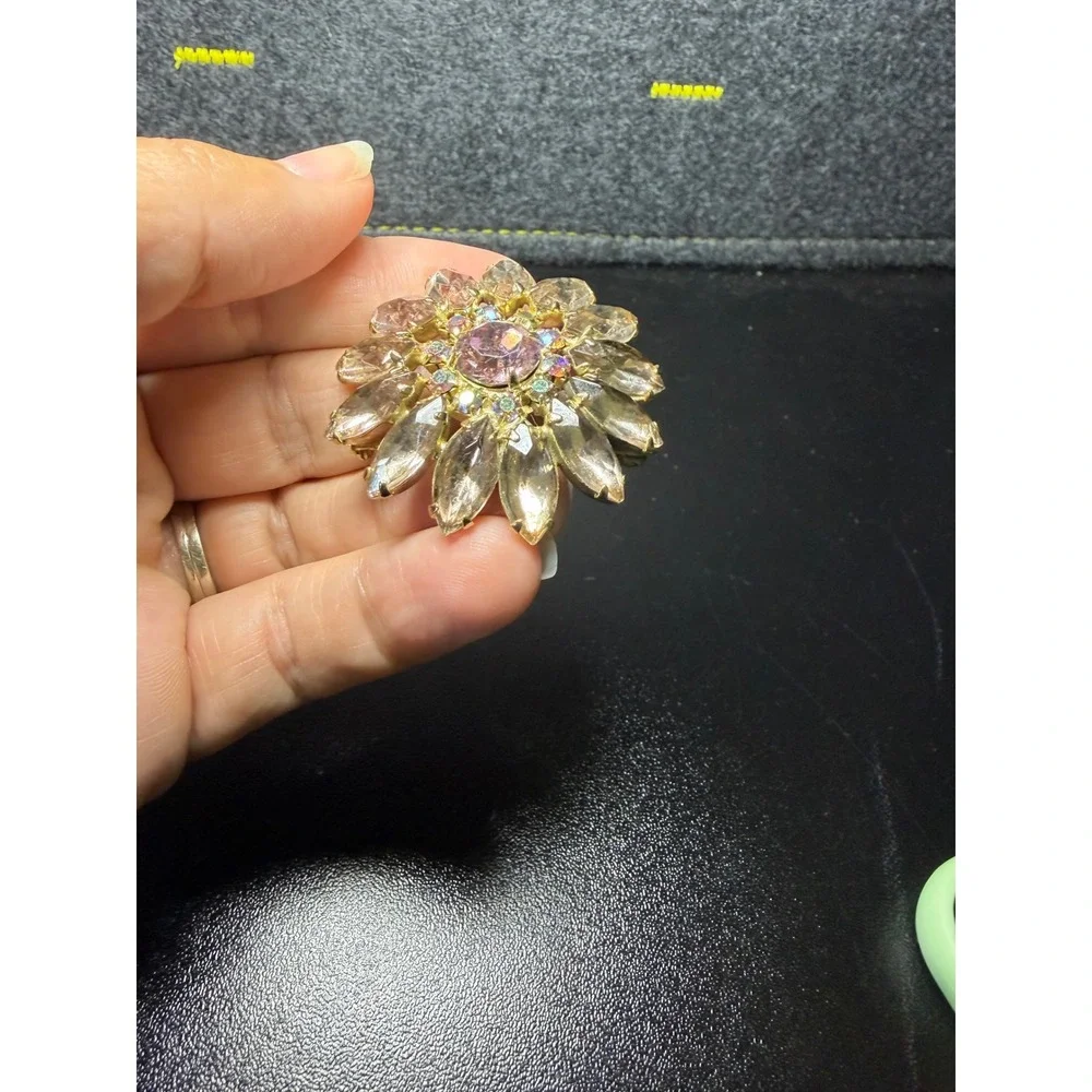 Vintage Purple Sunburst Rhinestone Brooch Pendant Gold Tone Floral Pin AB Stone